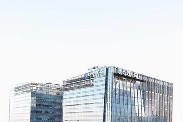 [앵콜] 신한카드 NFT 제휴 마케팅썸네일